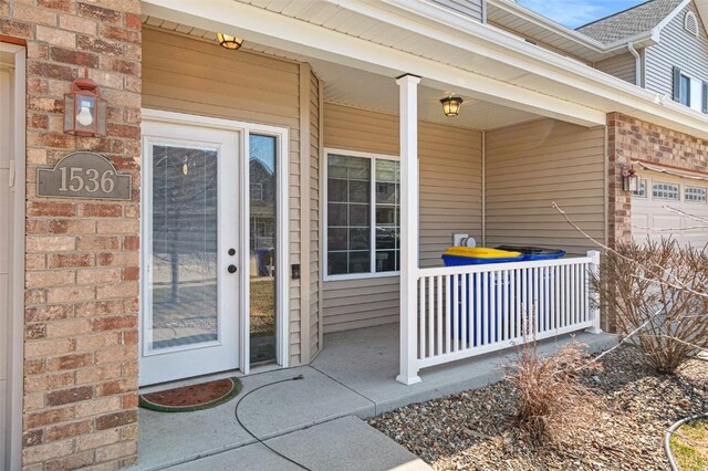 1554 Burr Dr, North Liberty, IA 52317 - photo 3