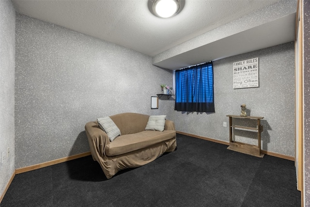 3810 Waterview Ct SW, Cedar Rapids, IA 52404 - living area featuring baseboards and carpet