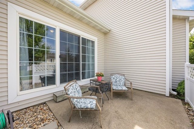 3810 Waterview Ct SW, Cedar Rapids, IA 52404 - view of patio