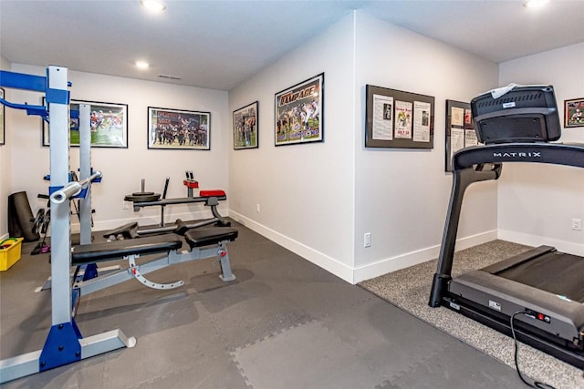 608 Pointer Cir, Center Point, IA 52213 - workout area with recessed lighting