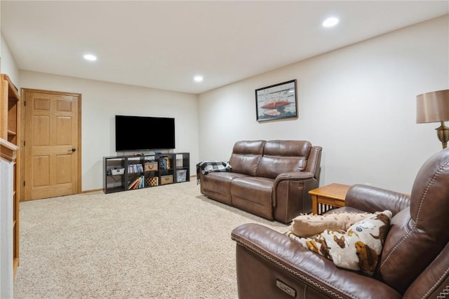 5752 Oakwood Ave NE Unit 3, Cedar Rapids, IA 52402 - carpeted living area featuring recessed lighting