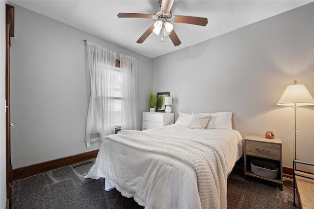 1307 8th St NW, Cedar Rapids, IA 52405 - bedroom featuring a ceiling fan