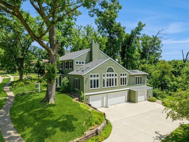 1916 Oak Knolls Ct SE, Cedar Rapids, IA 52403 - photo 1