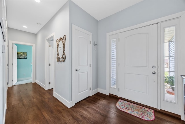 1062 Oak View Ct, Tipton, IA 52772 - foyer entrance featuring dark wood-style floors and recessed lighting
