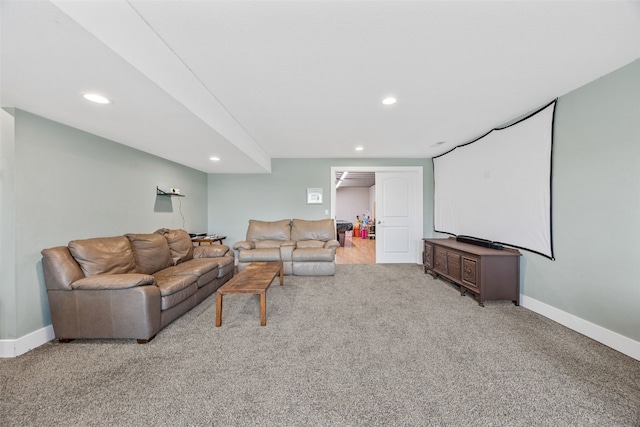 1062 Oak View Ct, Tipton, IA 52772 - living area featuring light carpet and recessed lighting