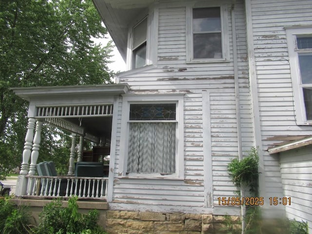 606 Meridian St, Tipton, IA 52772 - view of side of property