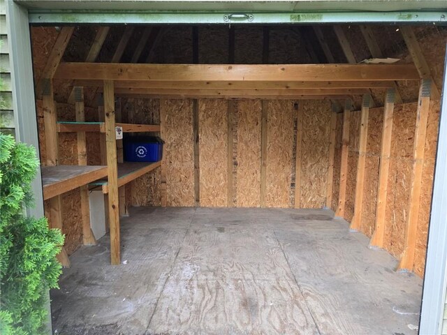 708 E 4th St, Vinton, IA 52349 - view of storage room