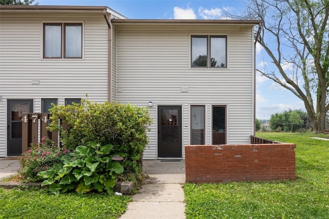 478 Hawaii Ct, Iowa City, IA 52246 - photo 1