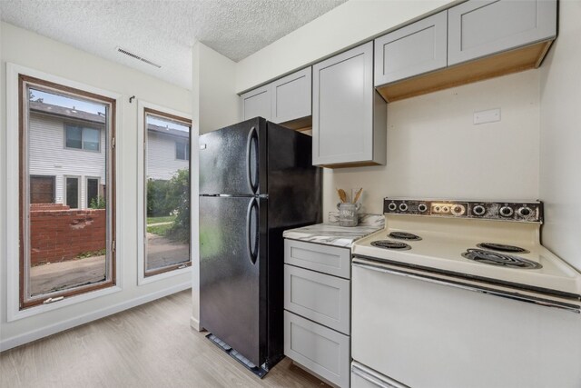 478 Hawaii Ct, Iowa City, IA 52246 - photo 12