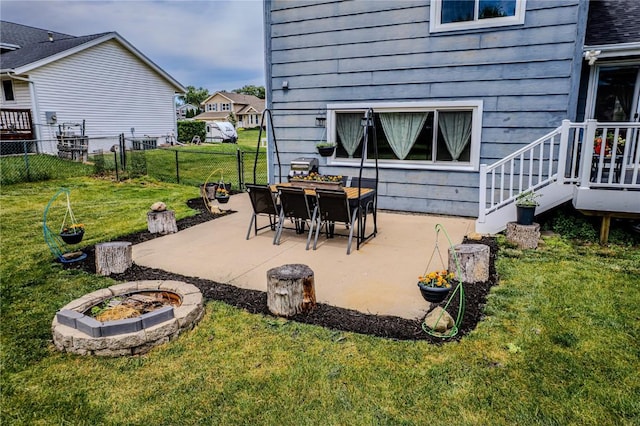 446 Bezdek Dr SW, Cedar Rapids, IA 52405 - view of patio / terrace