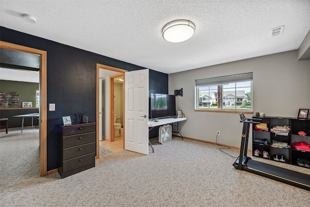 4131 Lakeview Dr SW, Cedar Rapids, IA 52404 - home office with carpet flooring and a textured ceiling