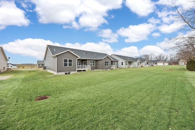 430 15th Ave SW, Mount Vernon, IA 52314 - back of property with a yard