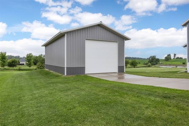 3363 Southridge Dr, Amana, IA 52203 - detached garage with a water view