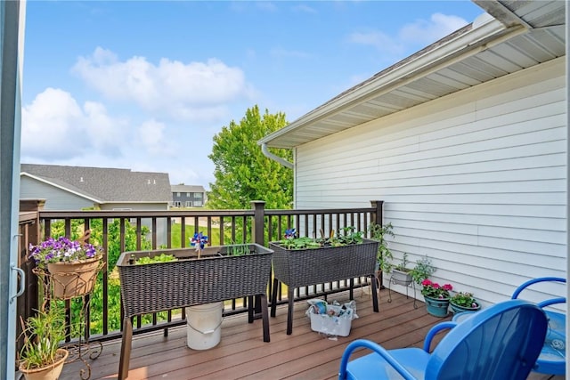 1230 Murray NE Unit 10, Cedar Rapids, IA 52402 - view of wooden terrace