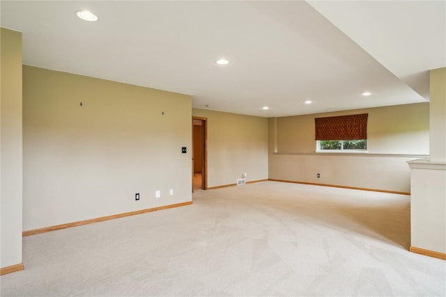 5515 W Mustang Rd NE, Cedar Rapids, IA 52411 - spare room with light colored carpet and recessed lighting