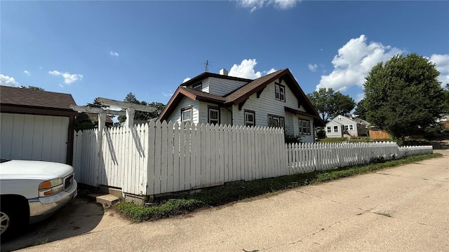 419 21st St NE, Cedar Rapids, IA 52402 - view of bungalow-style home