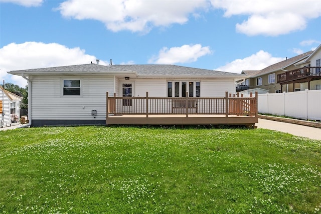2469 1st St SW, Cedar Rapids, IA 52404 - rear view of property with a deck