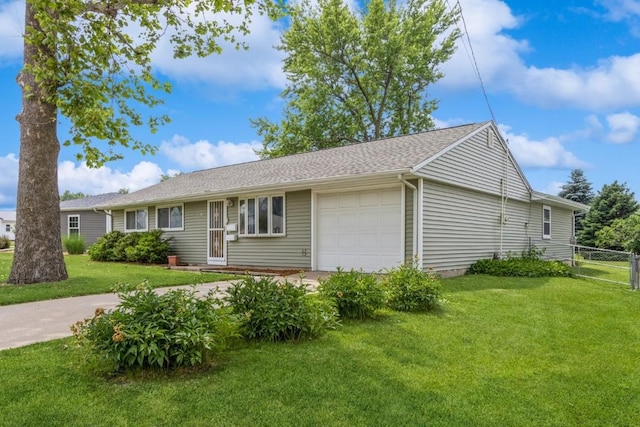 5660 Briarwood St SW, Cedar Rapids, IA 52401 - single story home featuring a garage