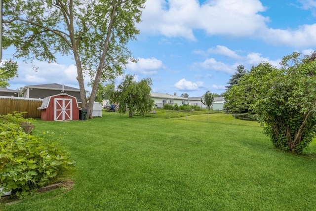 5660 Briarwood St SW, Cedar Rapids, IA 52401 - view of yard with a storage shed