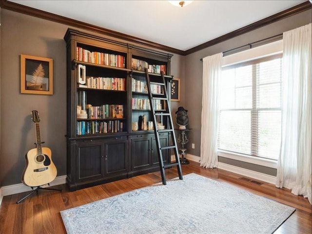 4390 Flagstick Dr, Marion, IA 52302 - living area with wood finished floors and ornamental molding