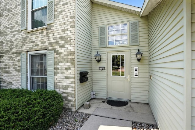 4121 Lexington Dr NE Unit B, Cedar Rapids, IA 52402 - property entrance with brick siding
