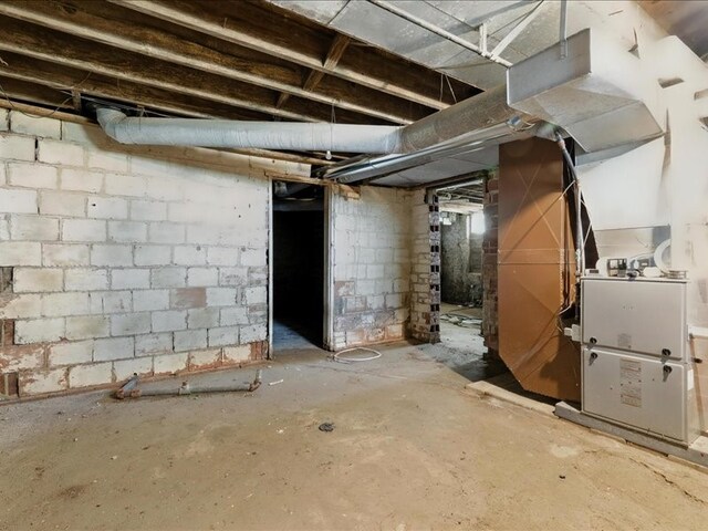 1663 Derby Ave NW, Swisher, IA 52338 - photo 26