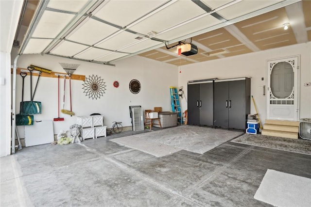 1727 Hunters Creek Way, Marion, IA 52302 - garage featuring a garage door opener