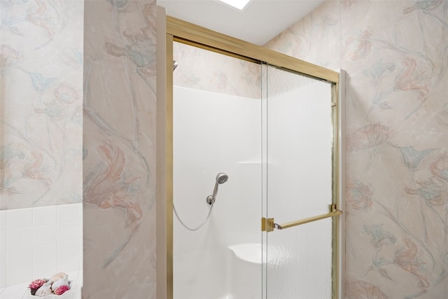 1661 Bilgarie Ct NE Unit A, Cedar Rapids, IA 52402 - full bath with a marble finish shower