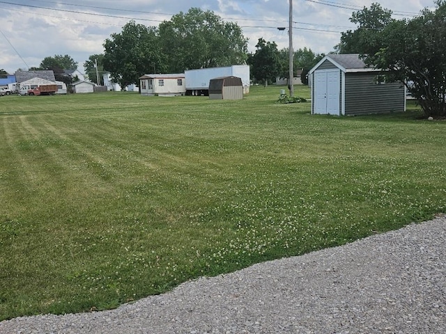 807 5th Ave, Belle Plaine, IA 52208 - photo 4