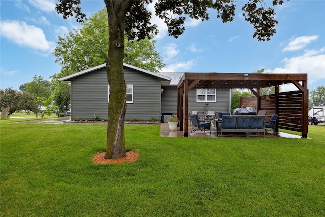 7812 Wieneke Cir, Cedar Rapids, IA 52404 - back of house featuring an outdoor hangout area, a patio, a lawn, and a pergola
