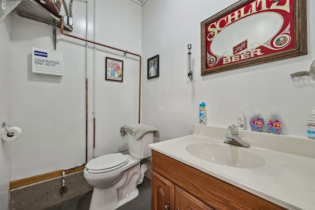 7812 Wieneke Cir, Cedar Rapids, IA 52404 - bathroom with vanity and toilet