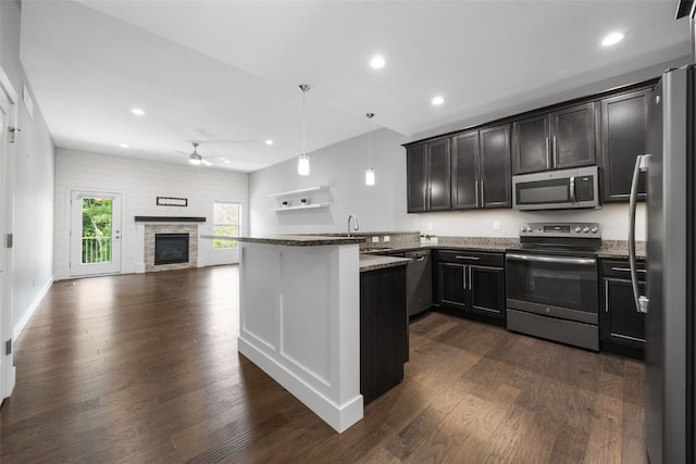 24 Holiday Ridge Ln, Coralville, IA 52241 - photo 4
