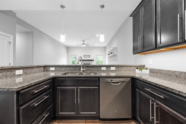 24 Holiday Ridge Ln, Coralville, IA 52241 - photo 6