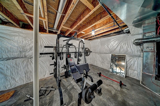 509 Grey Slate Dr SW, Cedar Rapids, IA 52404 - exercise area with heating unit