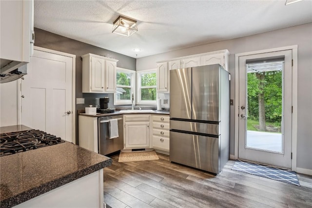 4017 Harwood Dr NE, Cedar Rapids, IA 52411 - photo 11