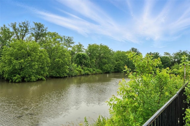 414 W Side Dr, Iowa City, IA 52246 - photo 1