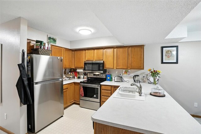 414 W Side Dr, Iowa City, IA 52246 - photo 9
