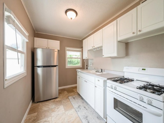 1429 Staub Ct NE, Cedar Rapids, IA 52402