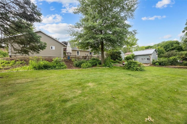 115 3rd St NE, Mount Vernon, IA 52314 - view of grassy yard