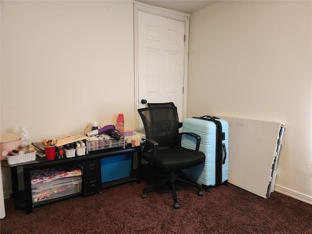 904 10th St, Belle Plaine, IA 52208 - home office featuring dark carpet