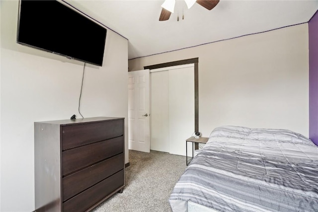 1708 Woodside Ct NW, Cedar Rapids, IA 52405 - carpeted bedroom featuring a ceiling fan