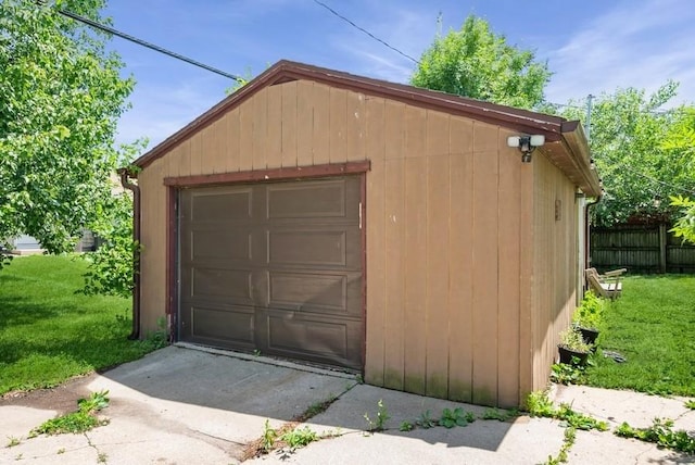 4524 Benton St, Cedar Rapids, IA 52402 - detached garage featuring concrete driveway
