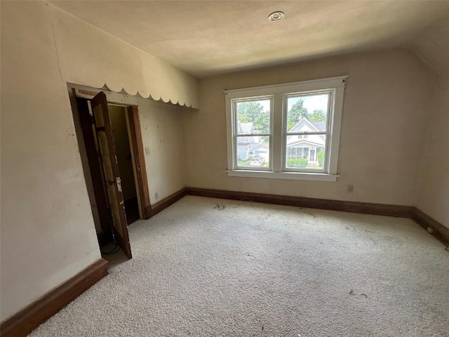 618 18th St SE, Cedar Rapids, IA 52403 - empty room featuring light colored carpet