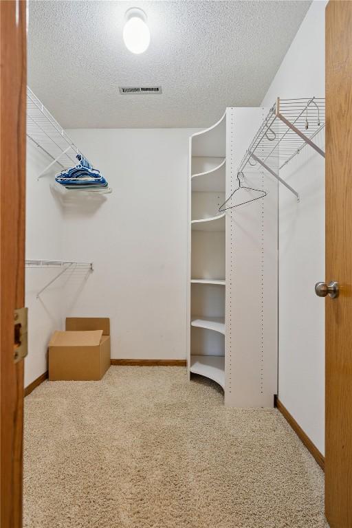 7705 Westbury Dr NE, Cedar Rapids, IA 52402 - photo 25