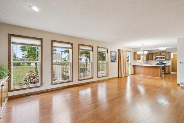 7705 Westbury Dr NE, Cedar Rapids, IA 52402 - photo 6