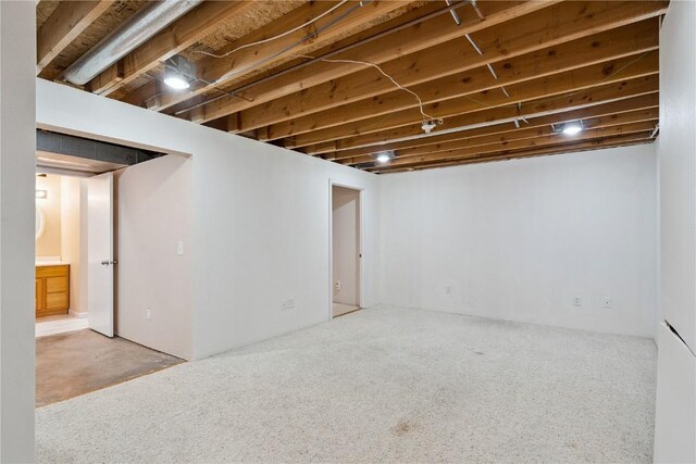 7705 Westbury Dr NE, Cedar Rapids, IA 52402 - photo 33