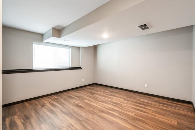 914 Deer Run Dr NE, Cedar Rapids, IA 52402 - unfurnished room with wood finished floors