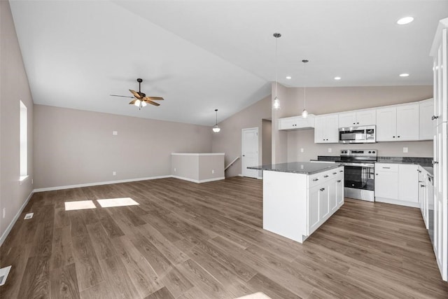 842 Indigo Dr, Palo, IA 52324 - photo 4