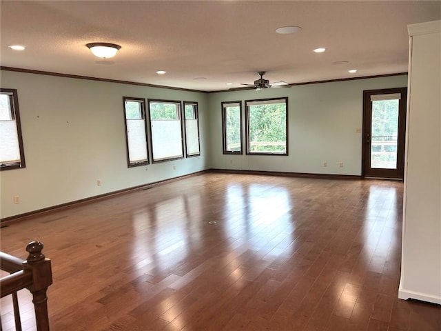 1579 Matterhorn Dr NE, Cedar Rapids, IA 52402 - photo 3