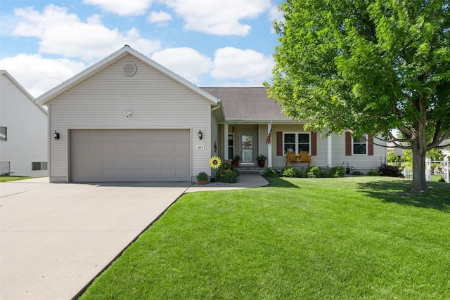 2515 Woodhill Dr SW, Cedar Rapids, IA 52404 - ranch-style home with an attached garage, concrete driveway, a porch, a front lawn, and roof with shingles